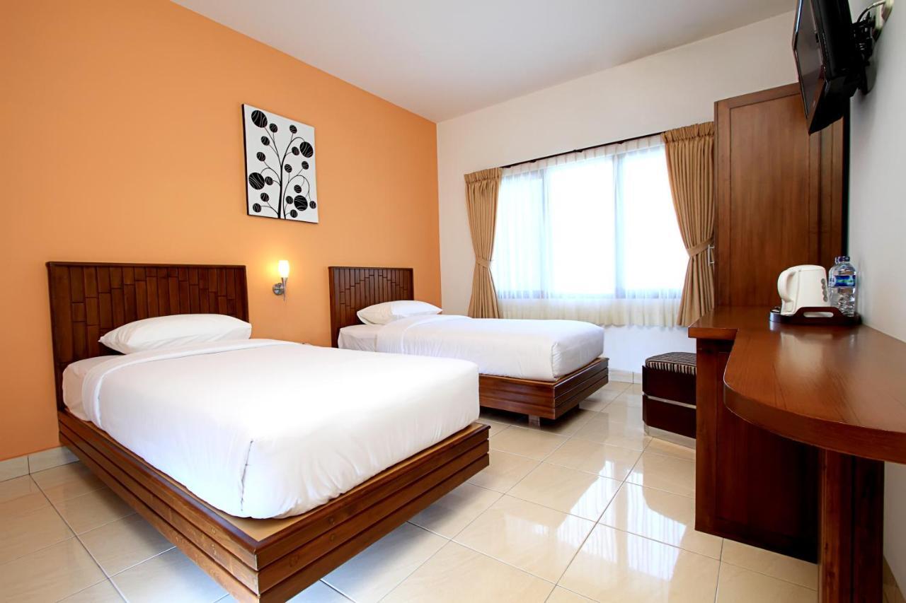Maesa Hotel Ponorogo Δωμάτιο φωτογραφία